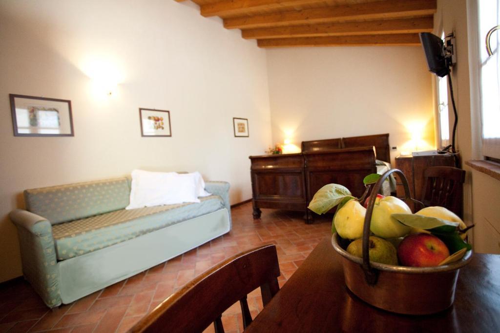 Castelleone Agriturismo Santa Maria Bressanoro חדר תמונה